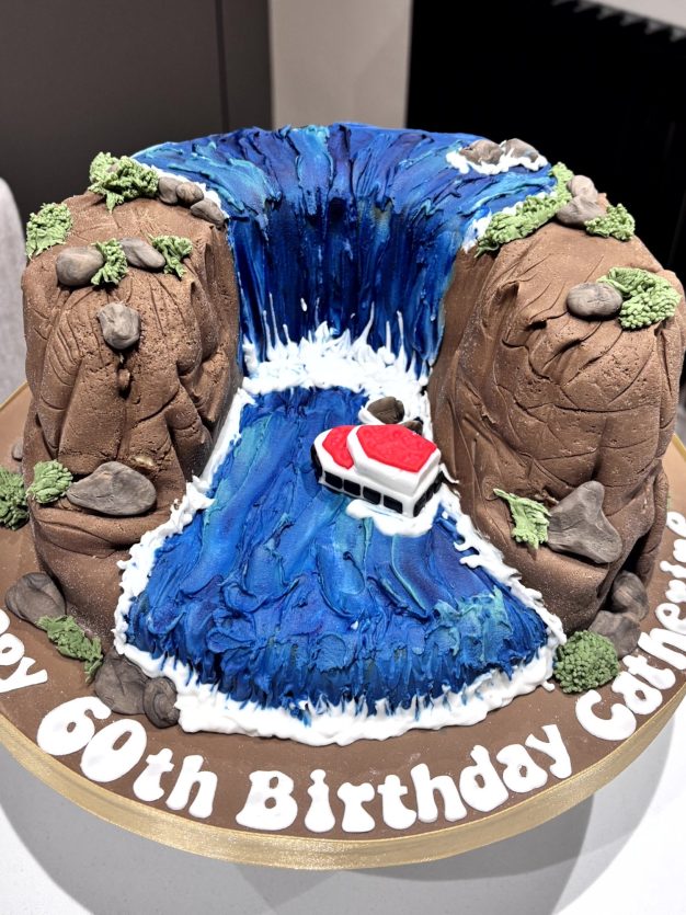 Horseshoe Falls - zoomed in